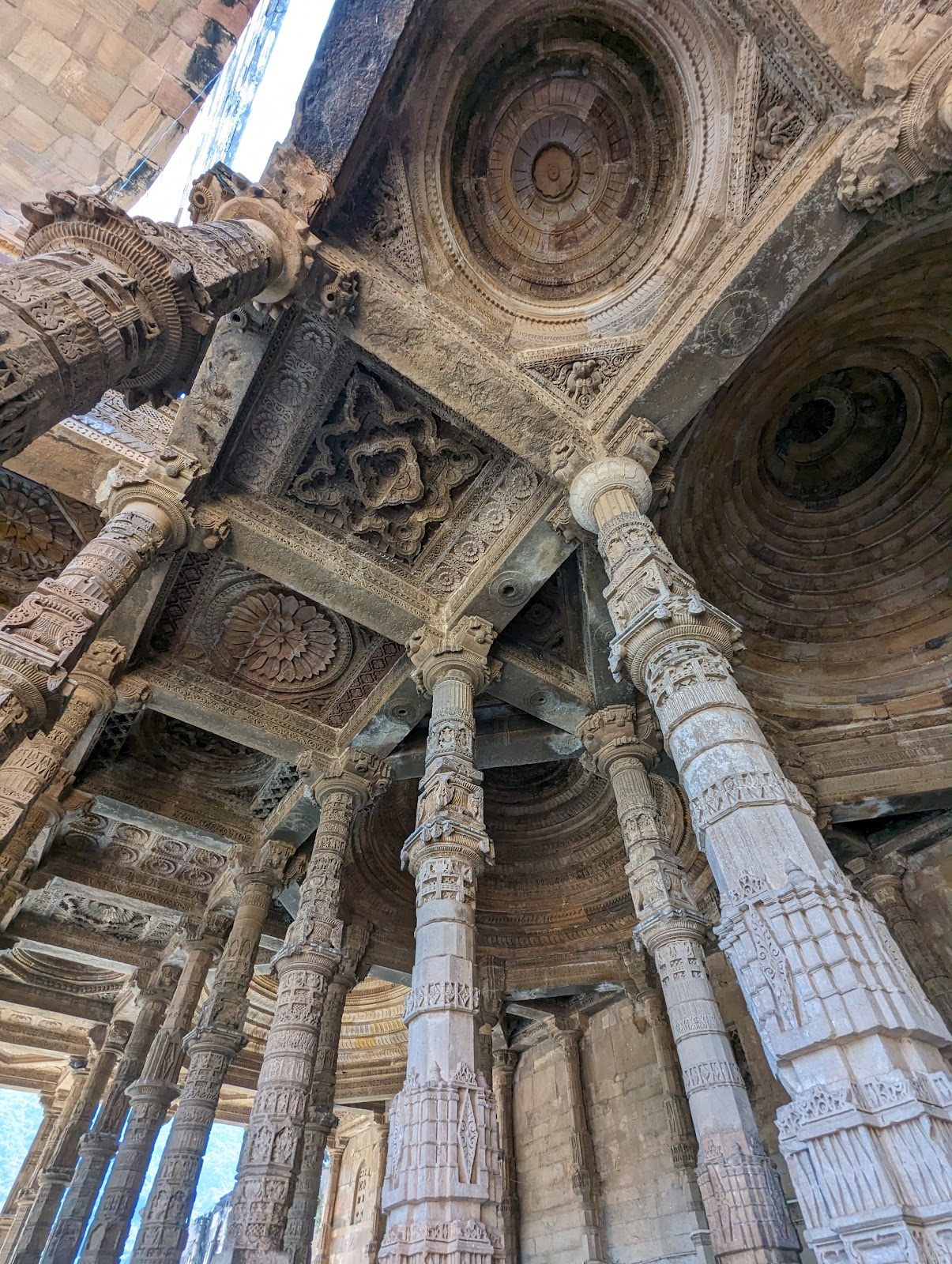 Adhai Din Ka Jhonpra