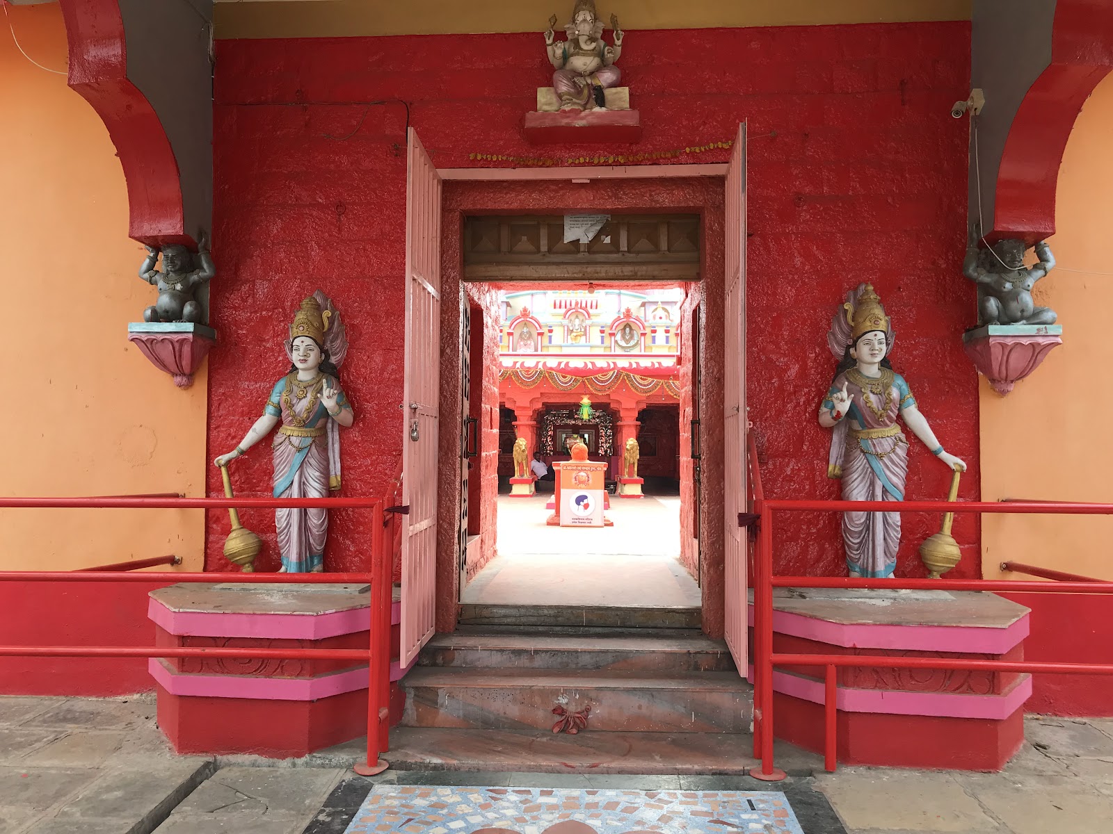 Khandeshwari Temple