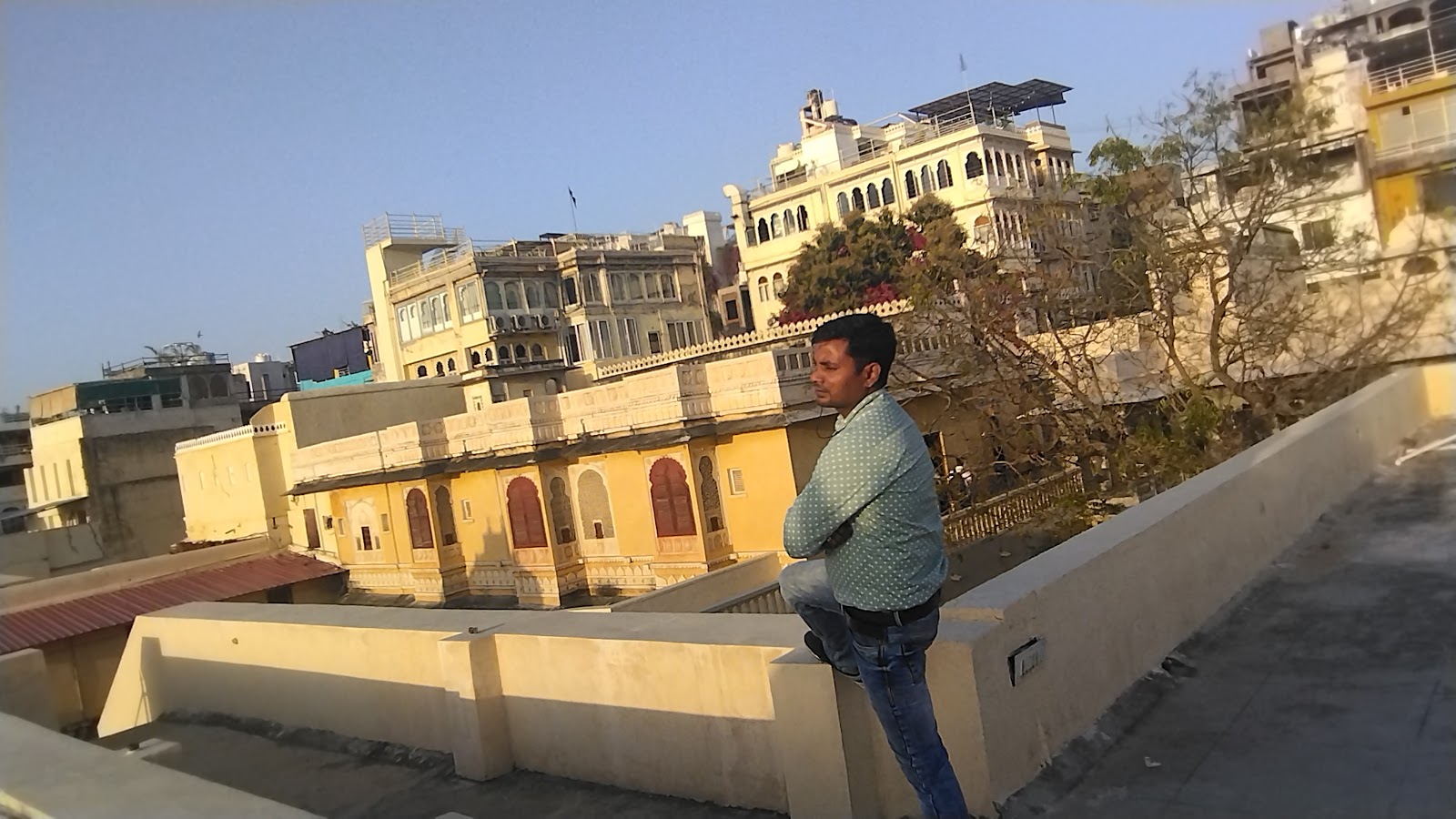 Local Stepwells and Havelis Walk