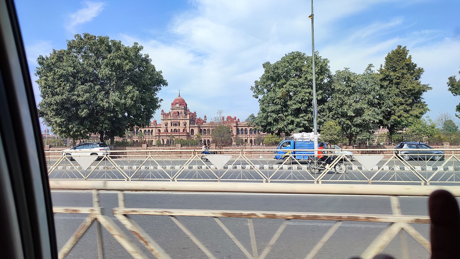 Khalsa College