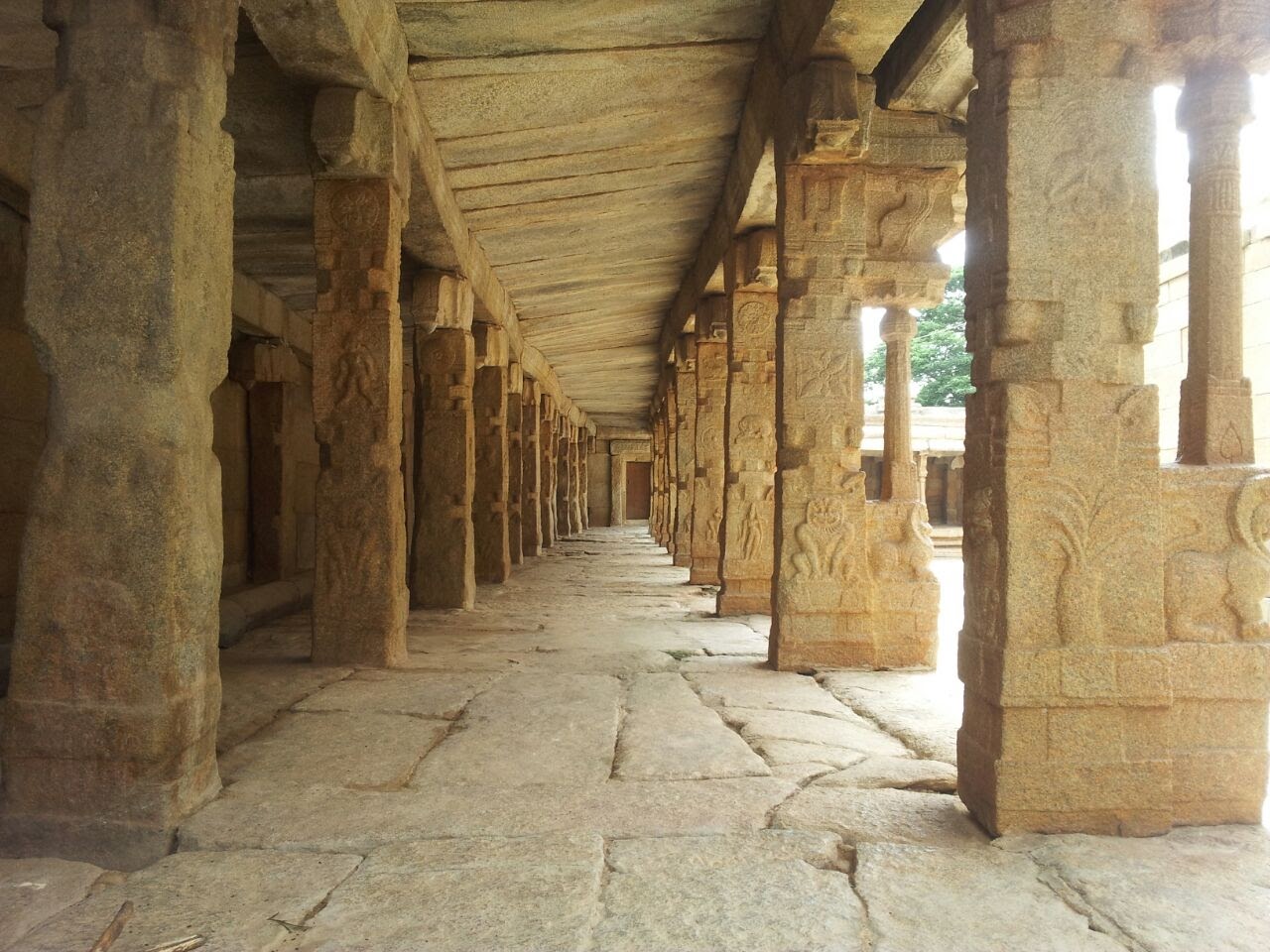 Lepakshi Temple