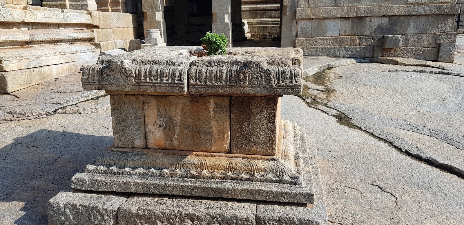 Lepakshi Temple