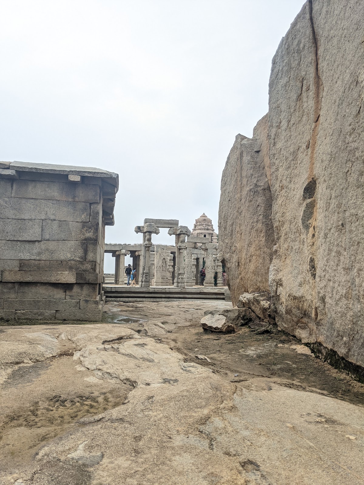Lepakshi Temple