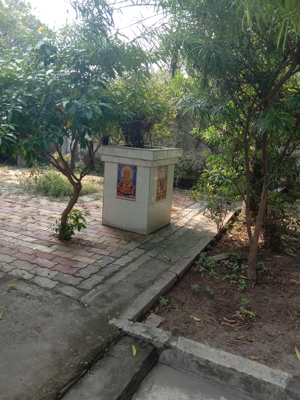 Aadeshwar Mahadev Temple