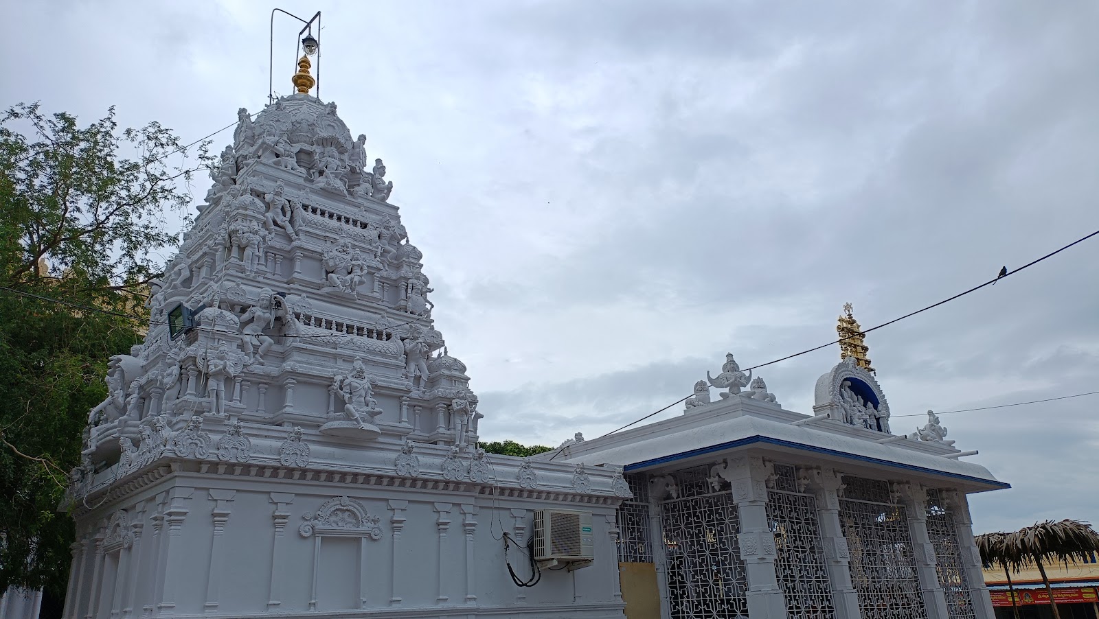 Sri Veera Venkata Satyanarayana Swamy Temple