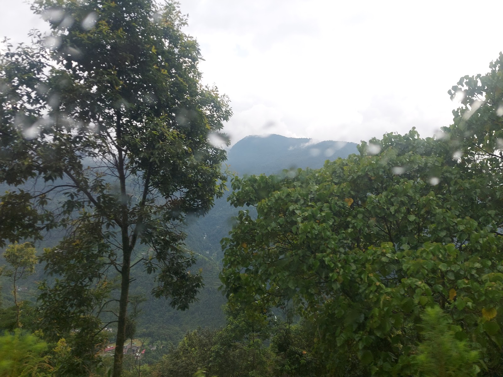 Parbateyswar Shivalaya Kirateswar Mandir