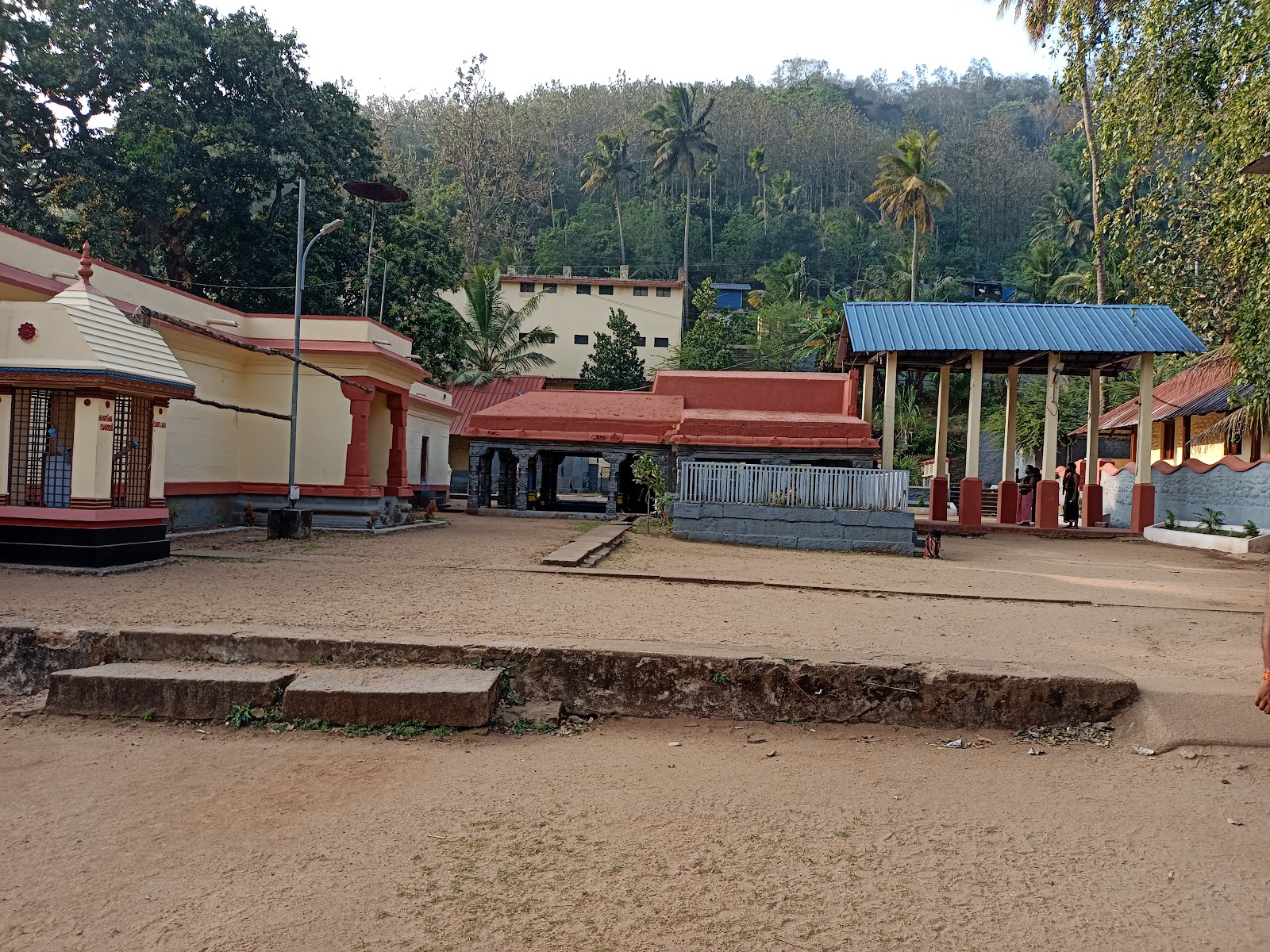 Ariyankavu Sree Krishna Temple