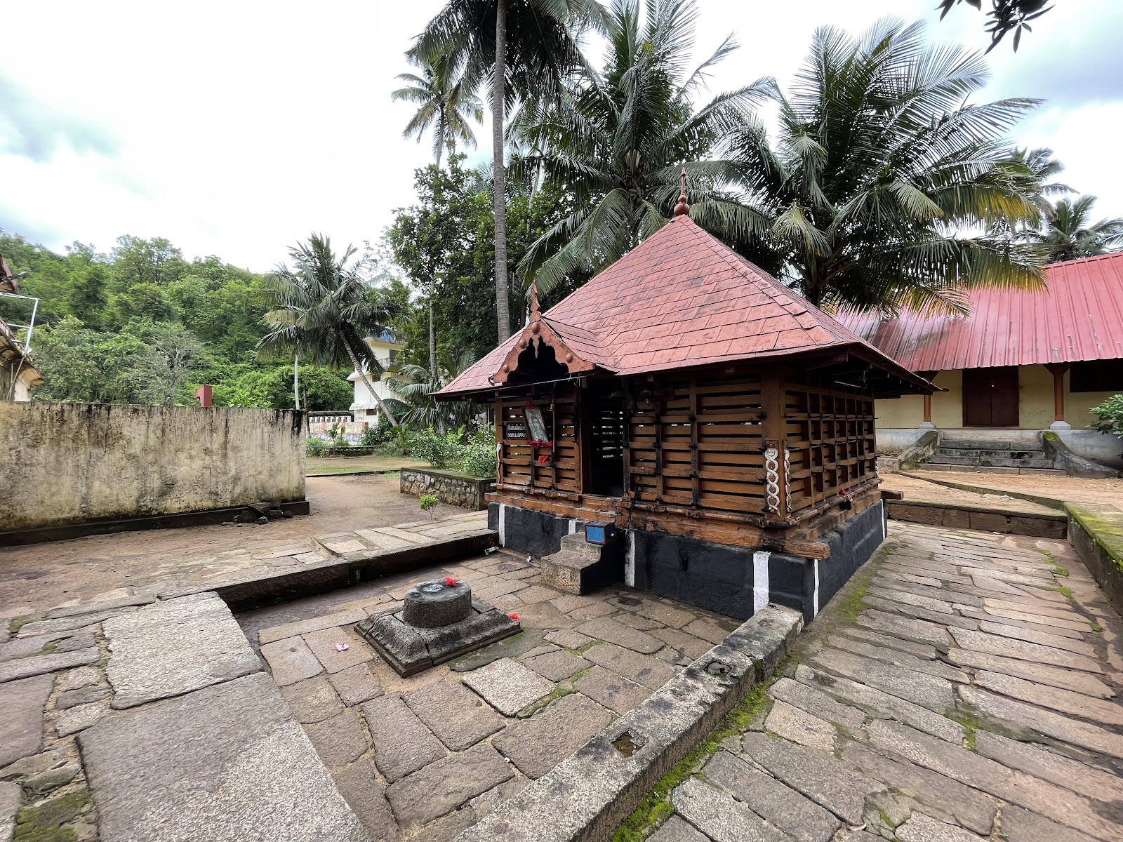 Ariyankavu Sree Krishna Temple