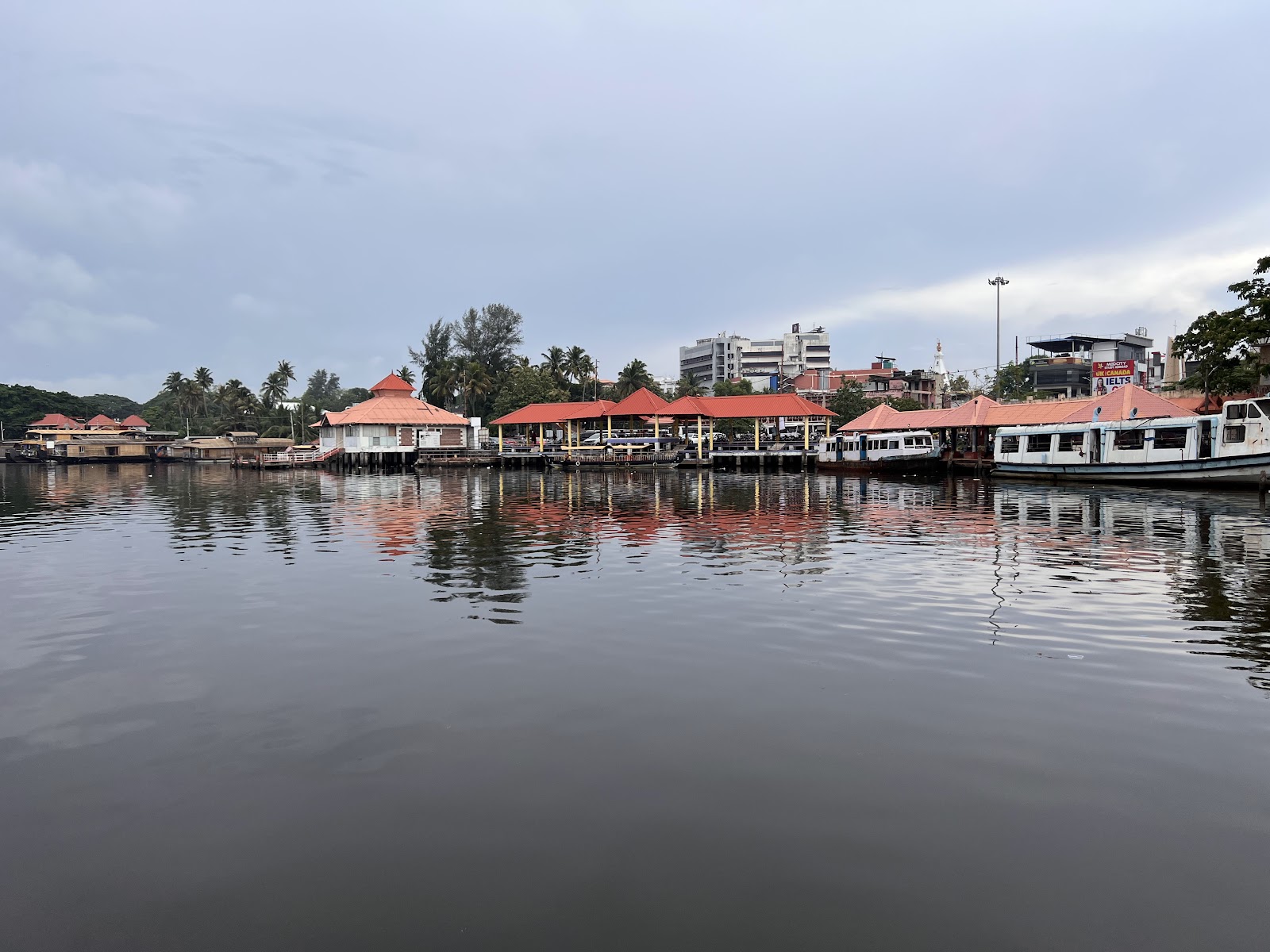 Ashtamudi Lake