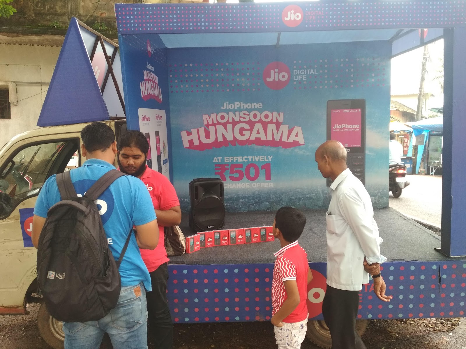 Local Fish Market Arossim
