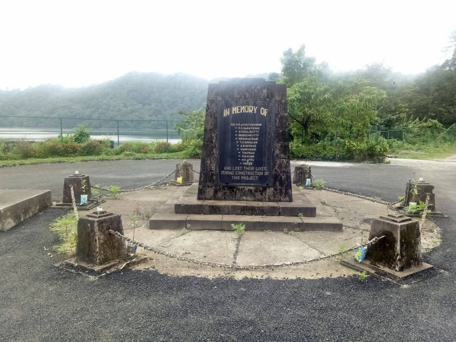 Peringalkuthu Dam