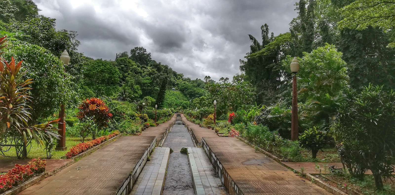 Peechi Dam and Garden