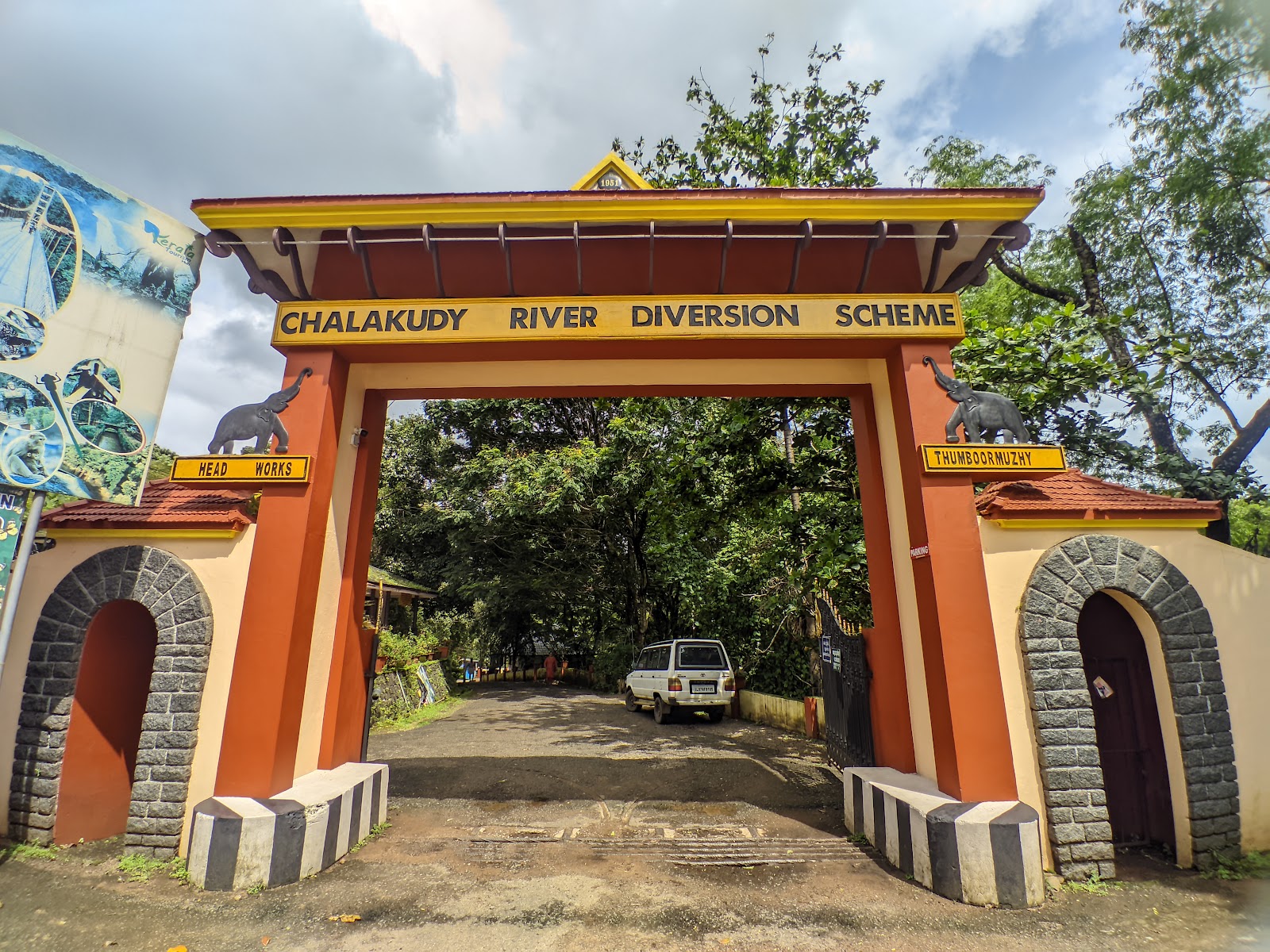 Thumboormuzhi Garden and Check Dam