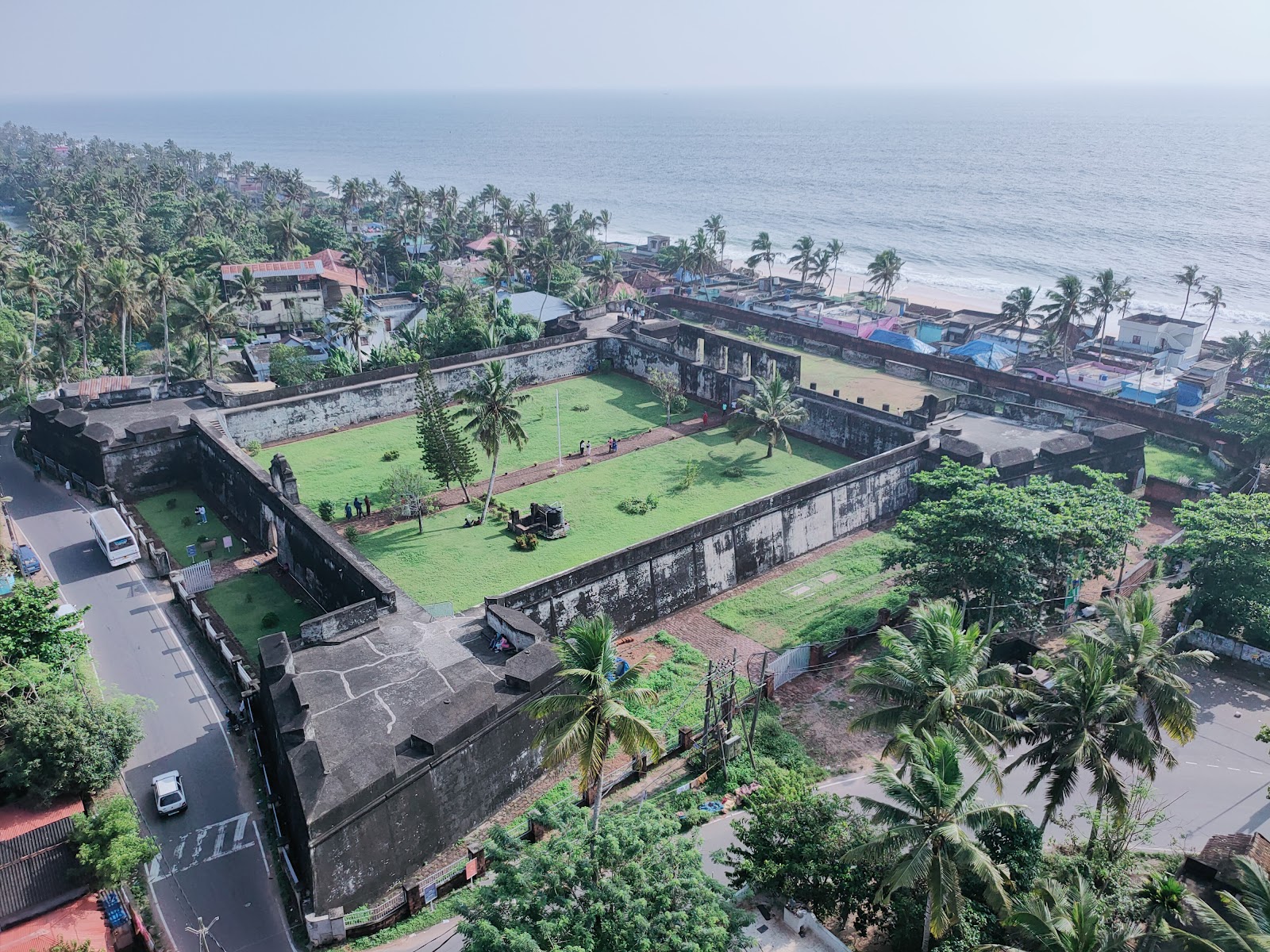 Anchuthengu Fort