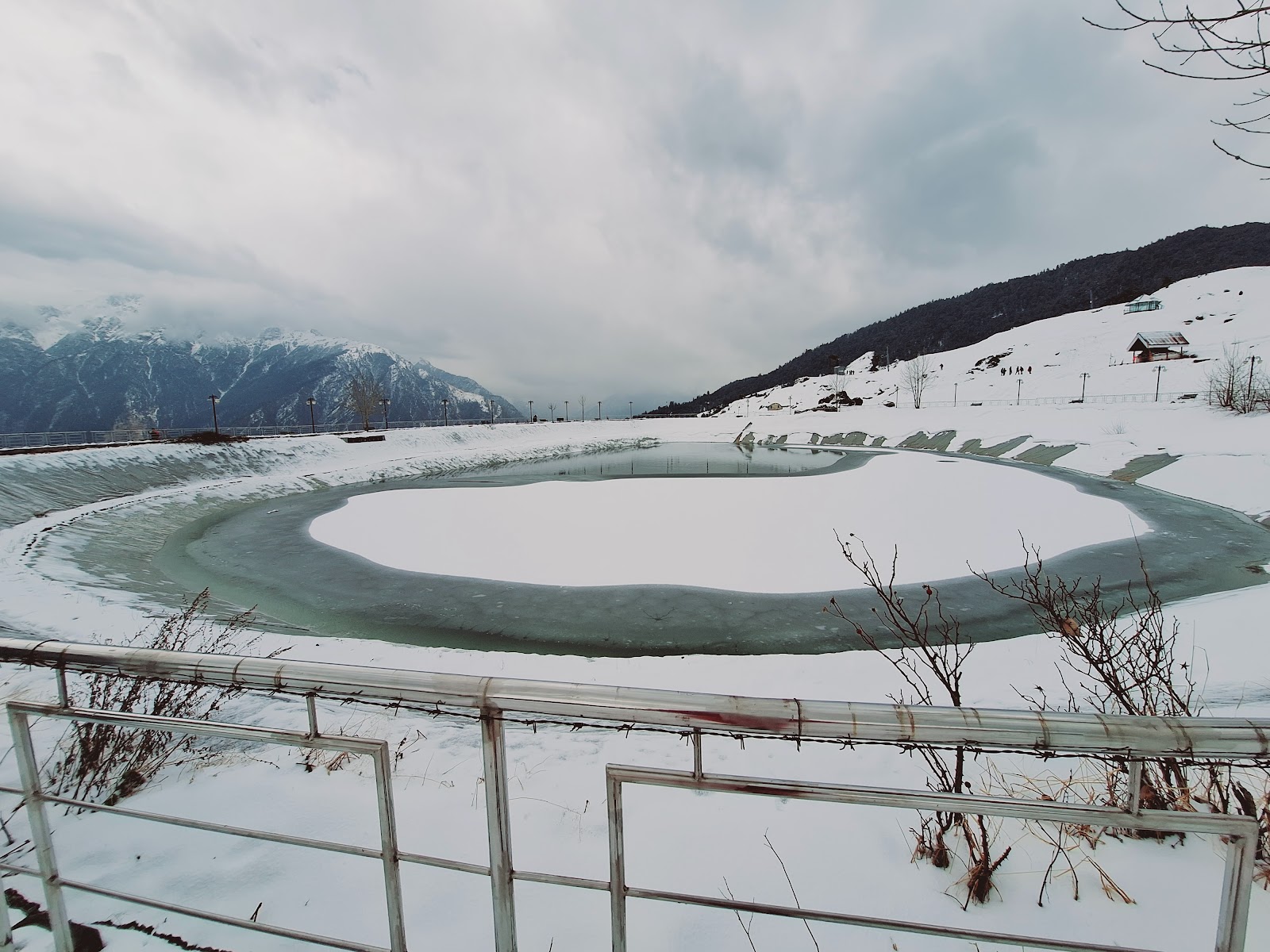 Auli Artificial Lake