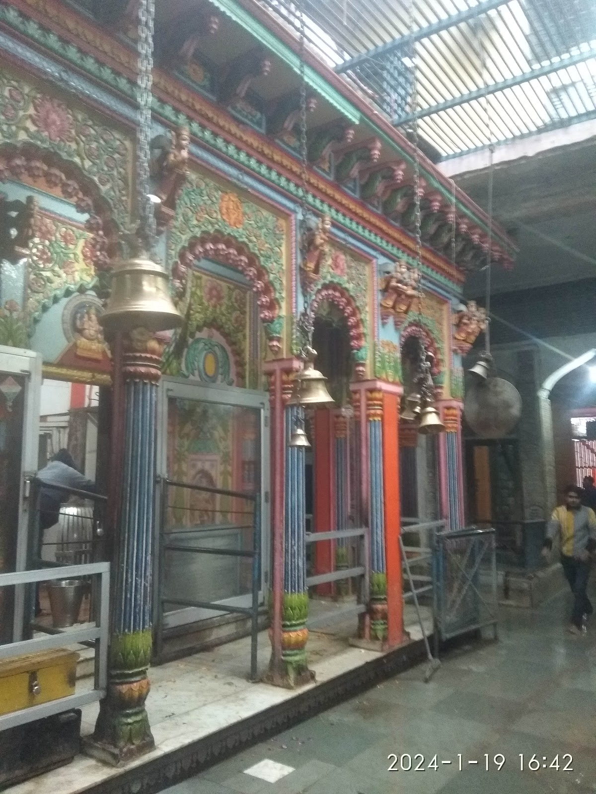 Nageshwarnath Temple