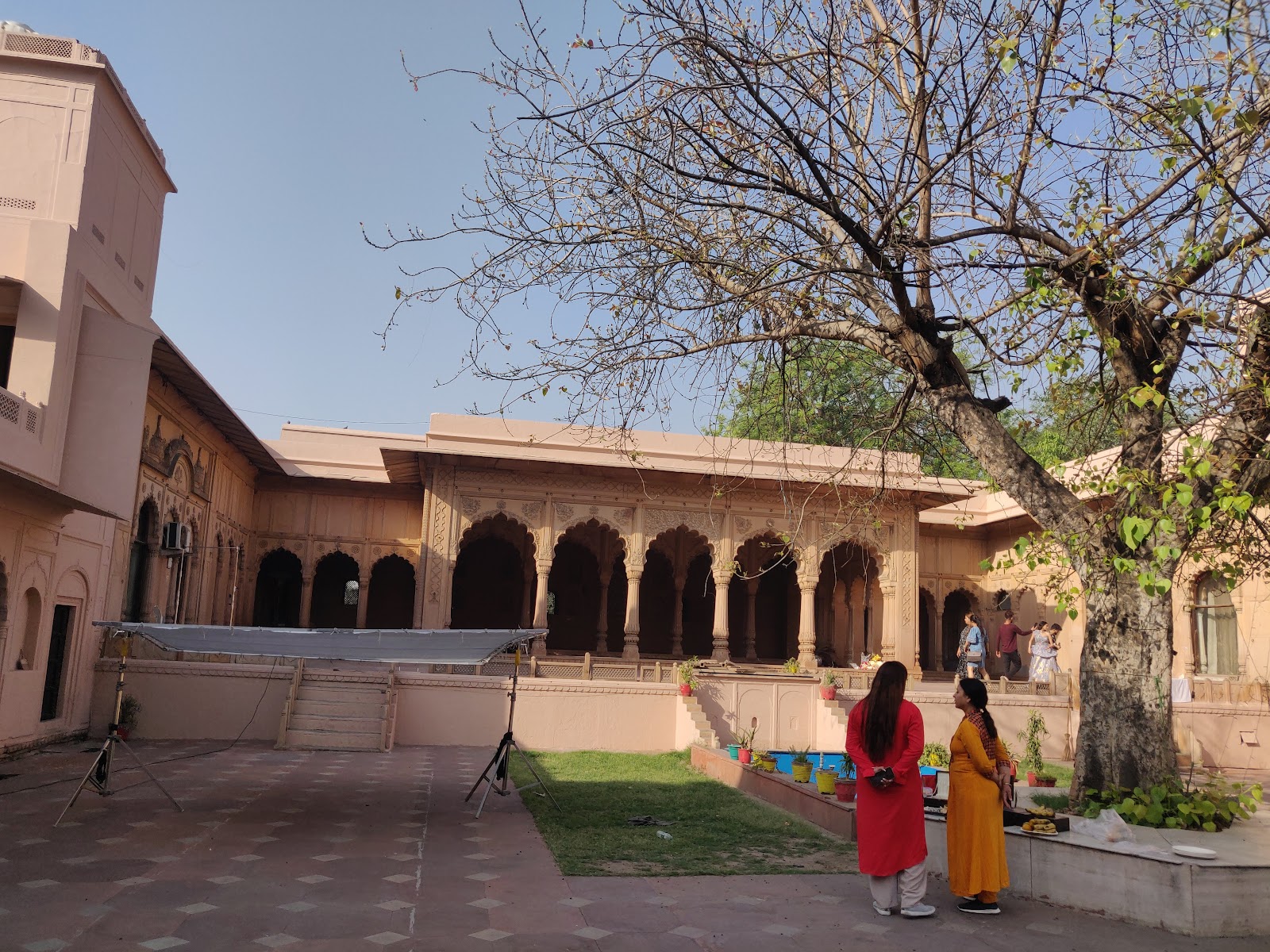 Raja Nahar Singh Palace