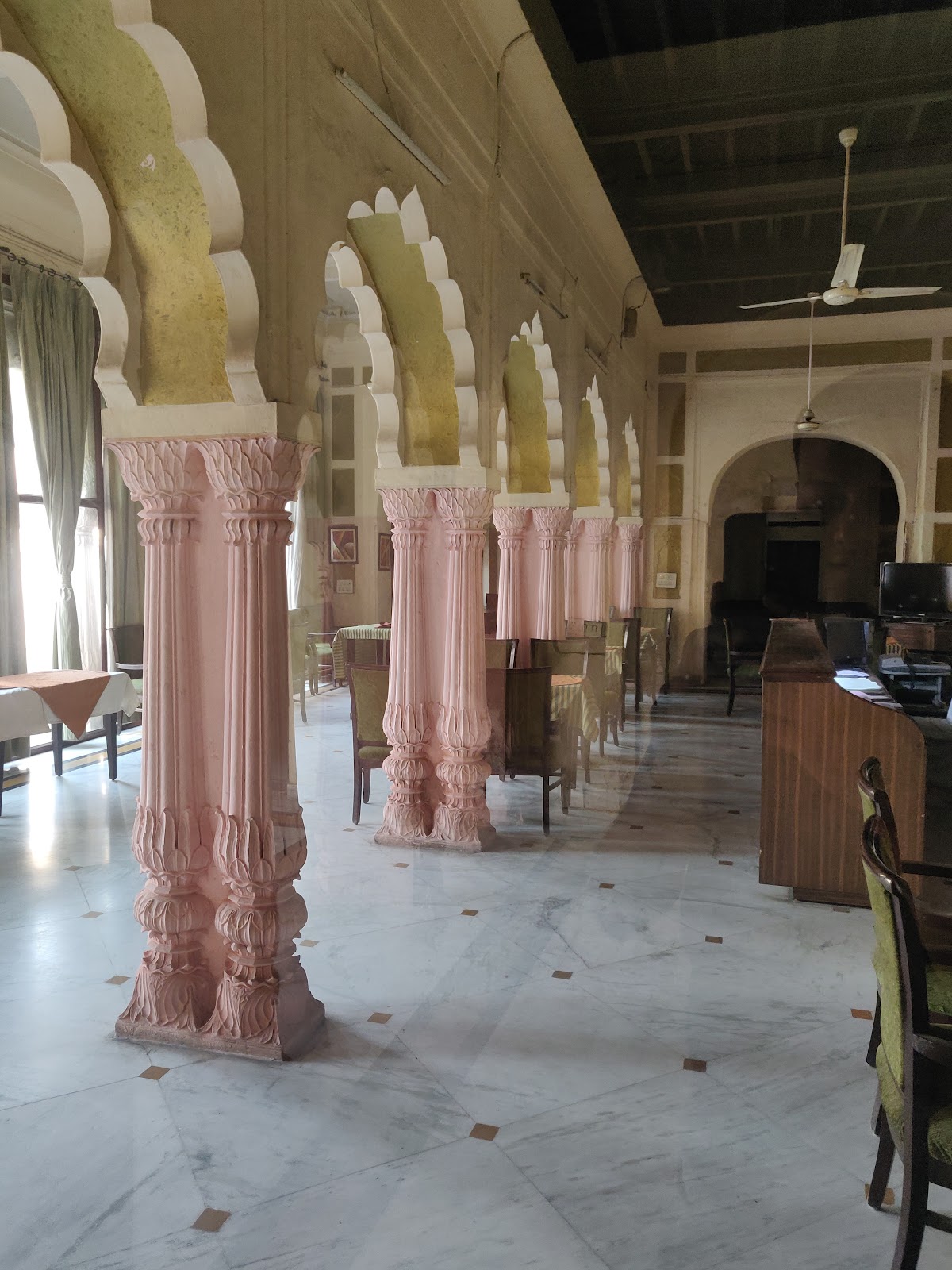 Raja Nahar Singh Palace