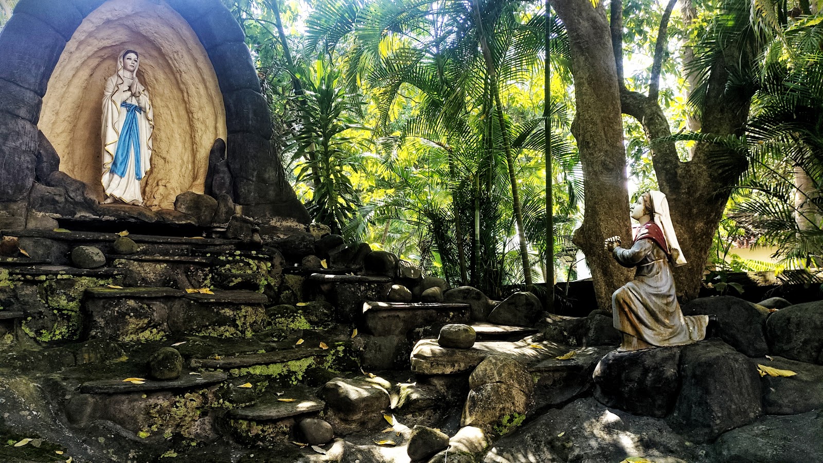 Old Goa Basilica of Bom Jesus