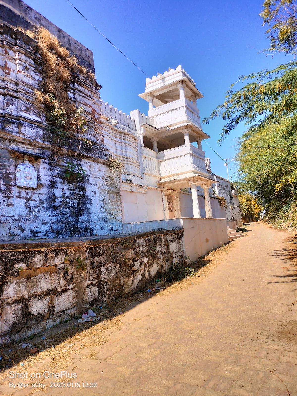 Galiyakot Jain Temple
