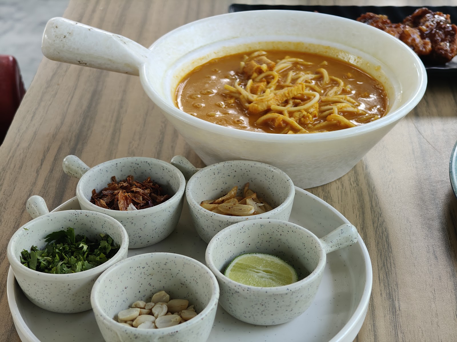 Manta Ray Cleaning Station