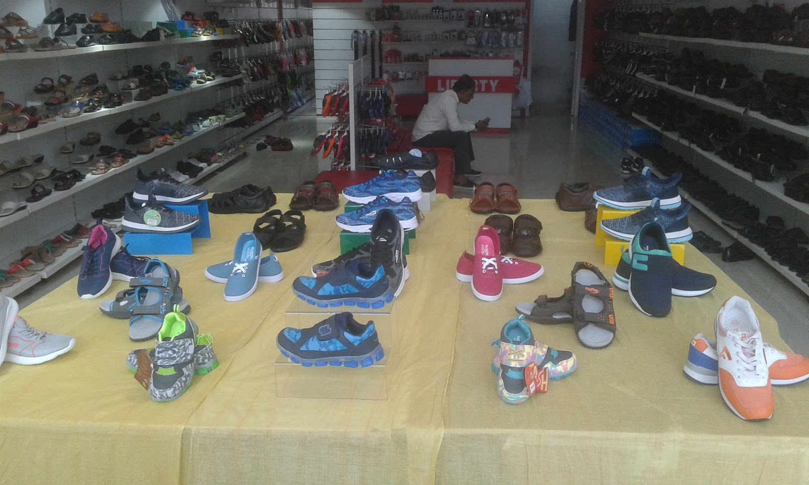 Local Handloom Markets