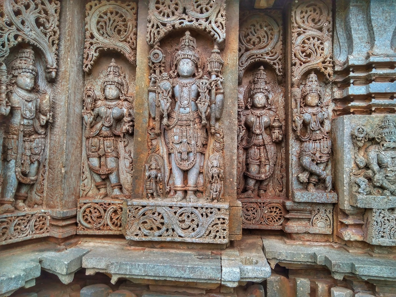 Veeranarayana Temple