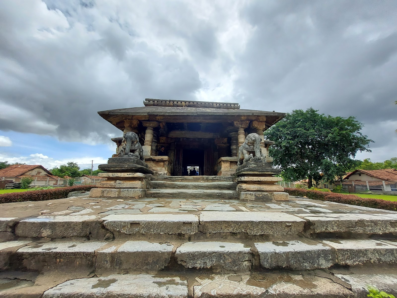 Veeranarayana Temple
