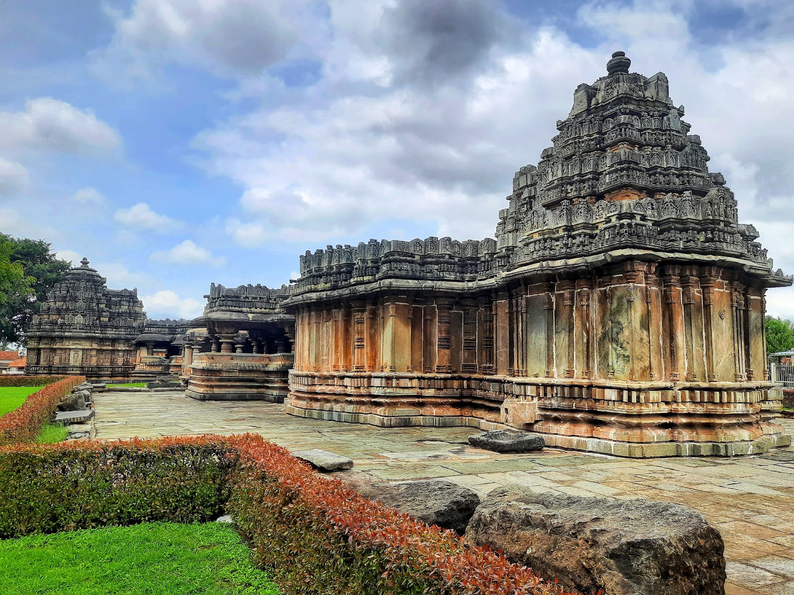 Veeranarayana Temple