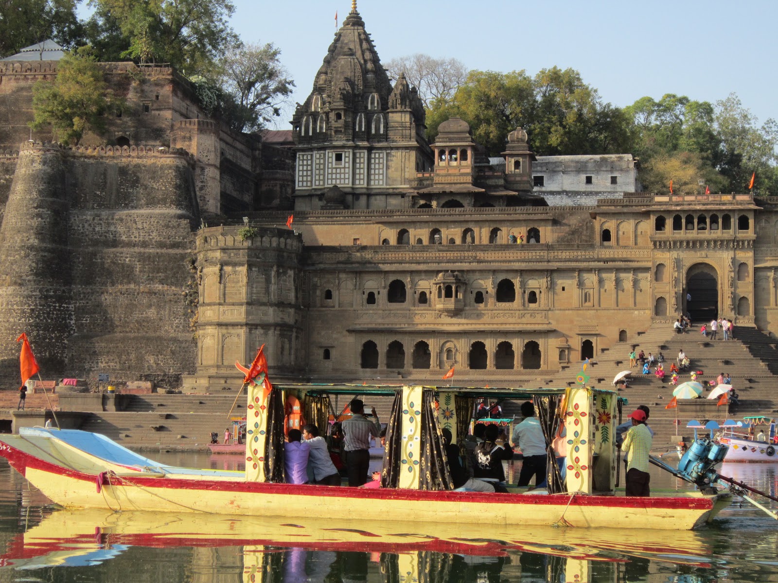 Local Handloom Workshops