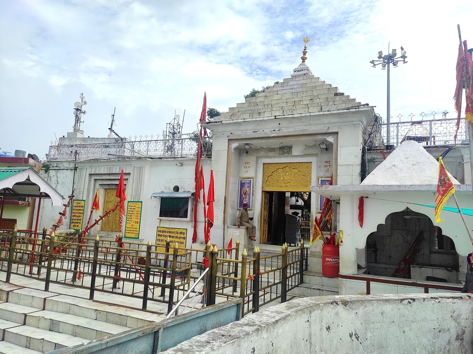 Naina Devi Temple (nearby)