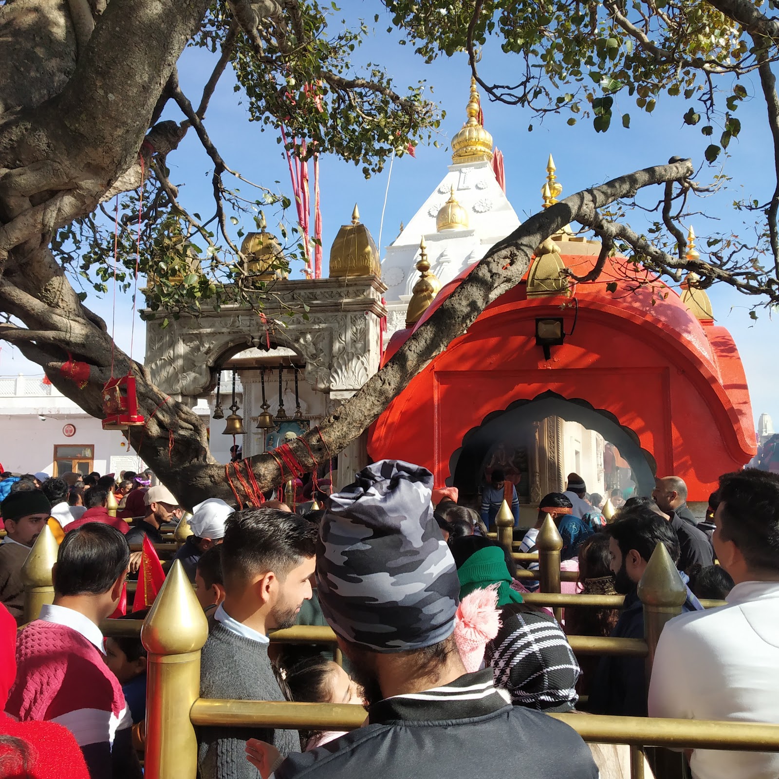 Naina Devi Temple (nearby)