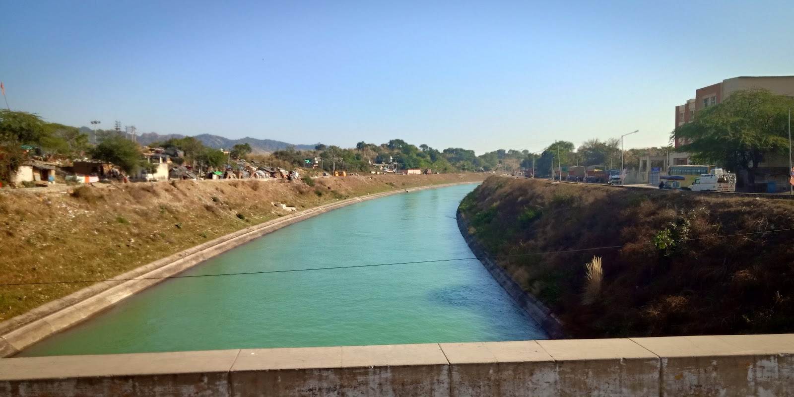 Viewpoint Road to Bhakra