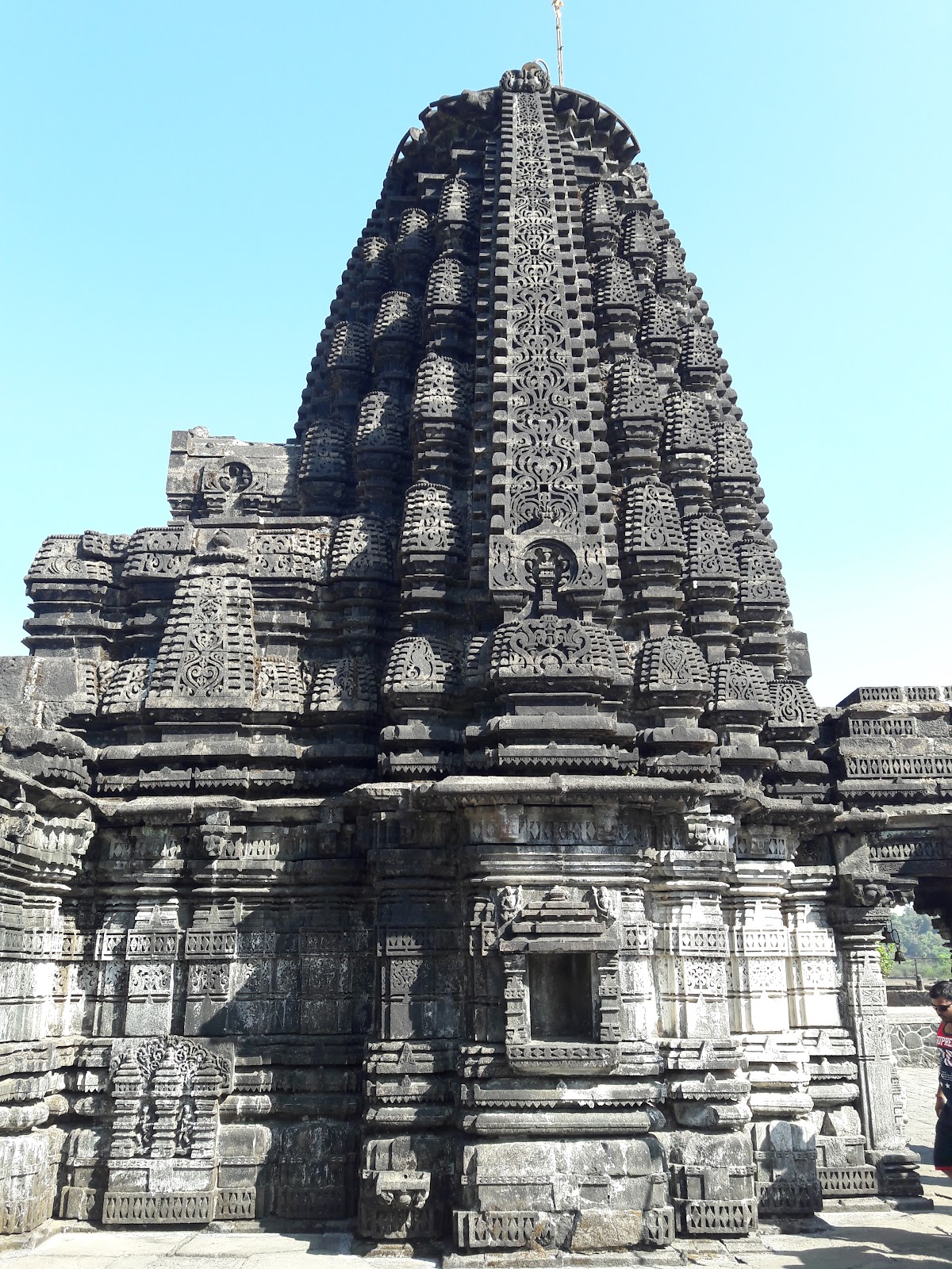 Amruteshwar Temple