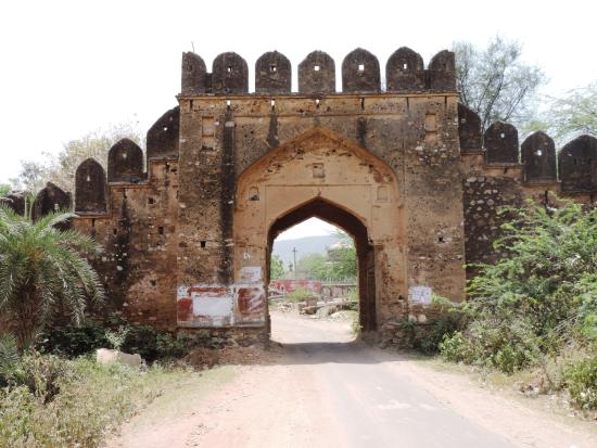 Ajabgarh Fort