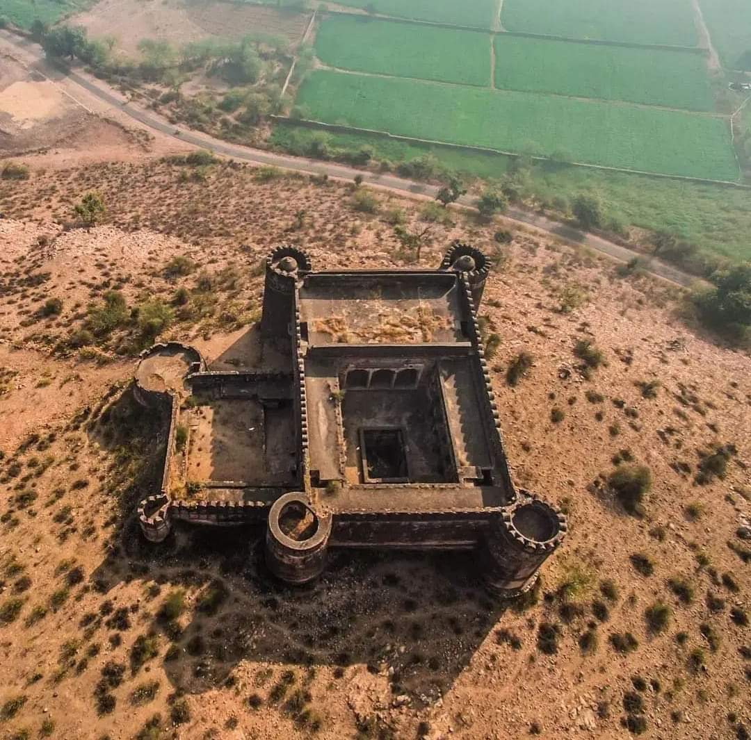 Ajabgarh Fort