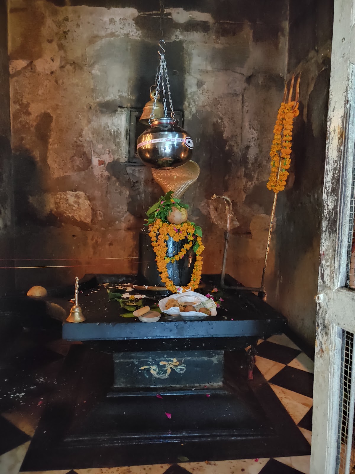 Neelkantheshwar Temple