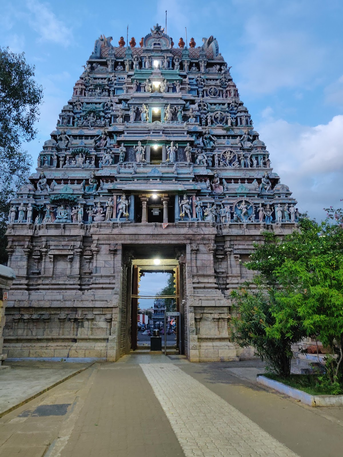 Bhavani, Tamil Nadu: Temples, Agriculture & Things to Explore