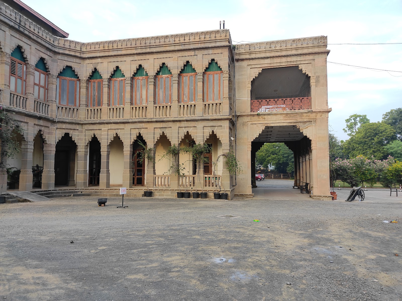 Nilambag Palace