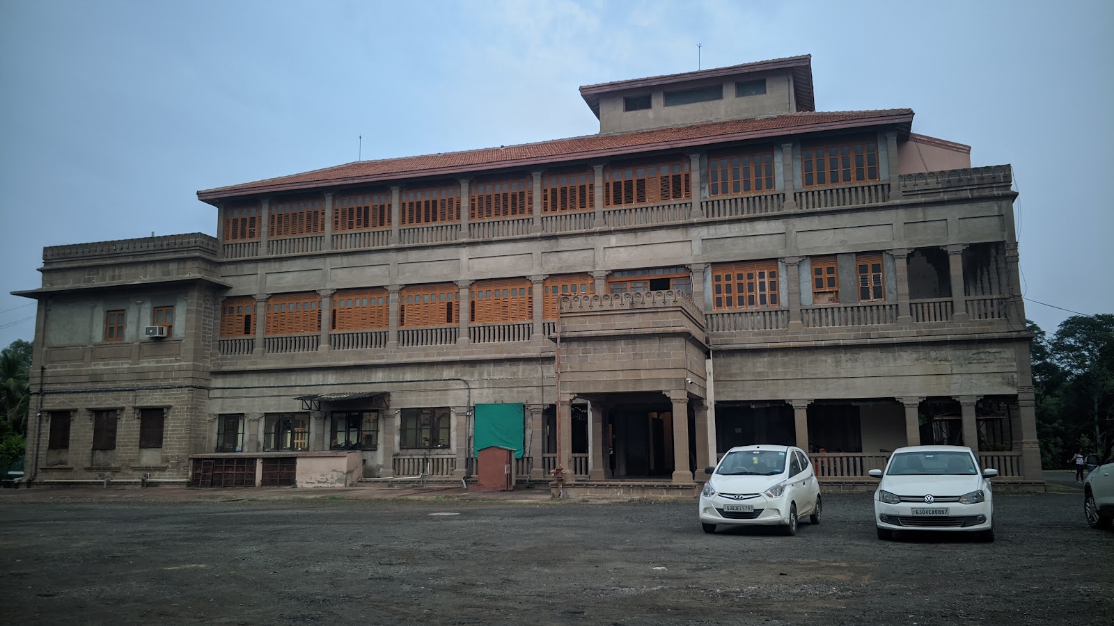 Nilambag Palace