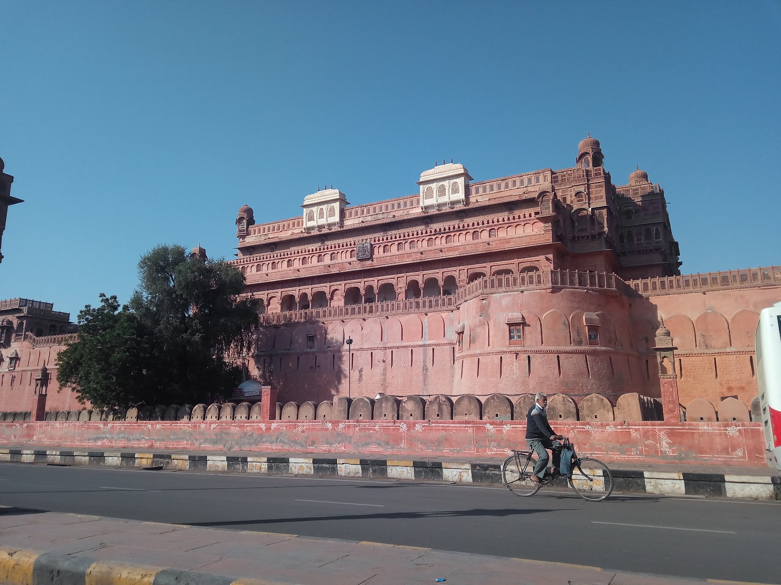 Bhiwani Fort