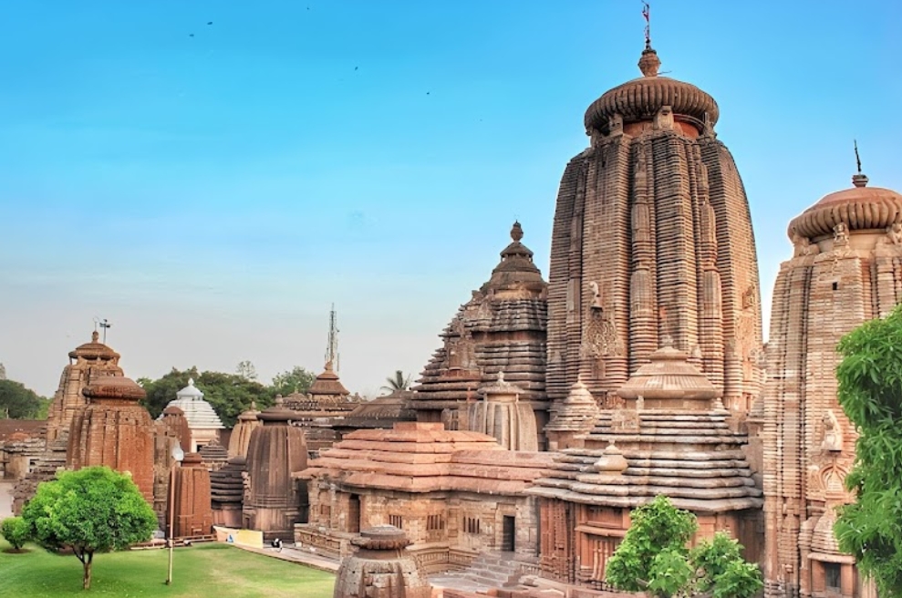 Bhubaneswar, Odisha: Travel Guide, Temples, Culture & Things to Do