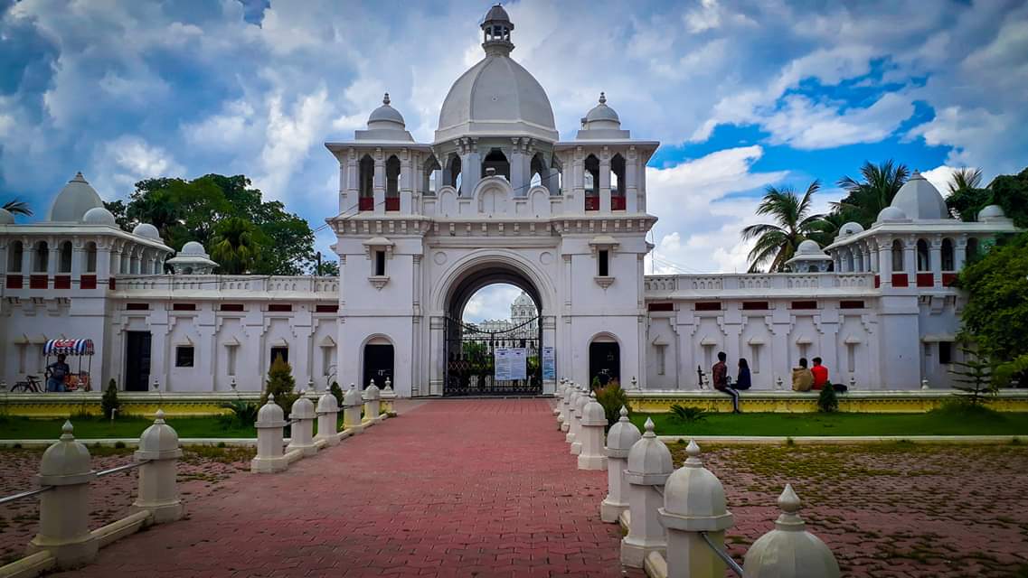Ujjayanta Palace