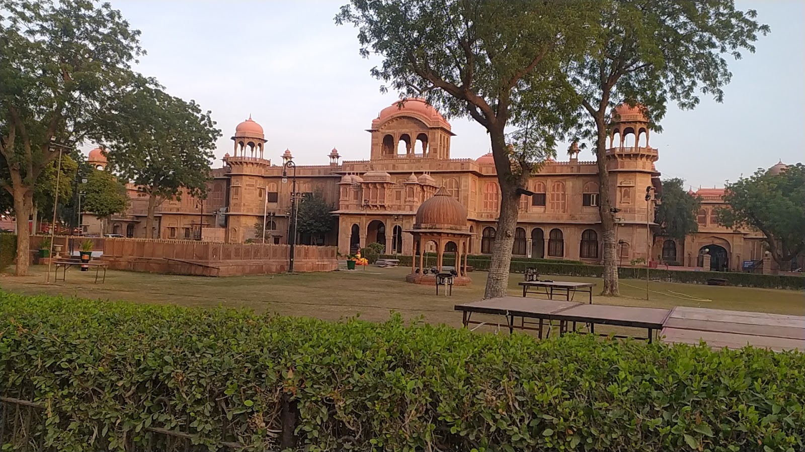 Lalgarh Palace