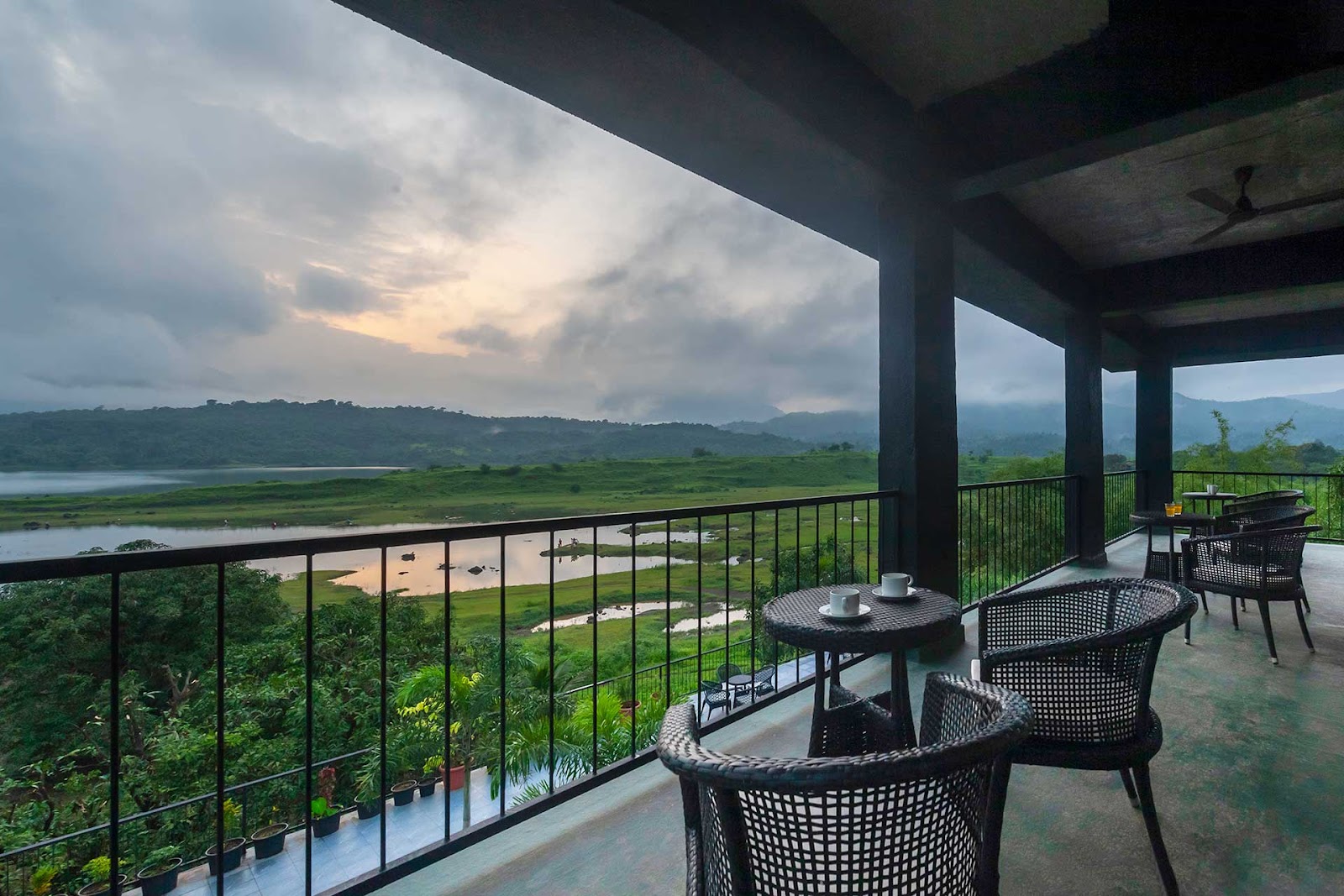 Sunset Borgaon Ridge