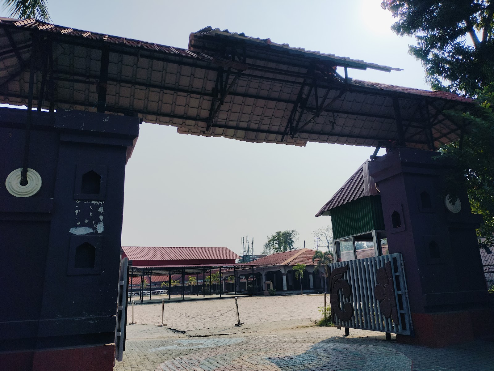 Local Handicraft Center