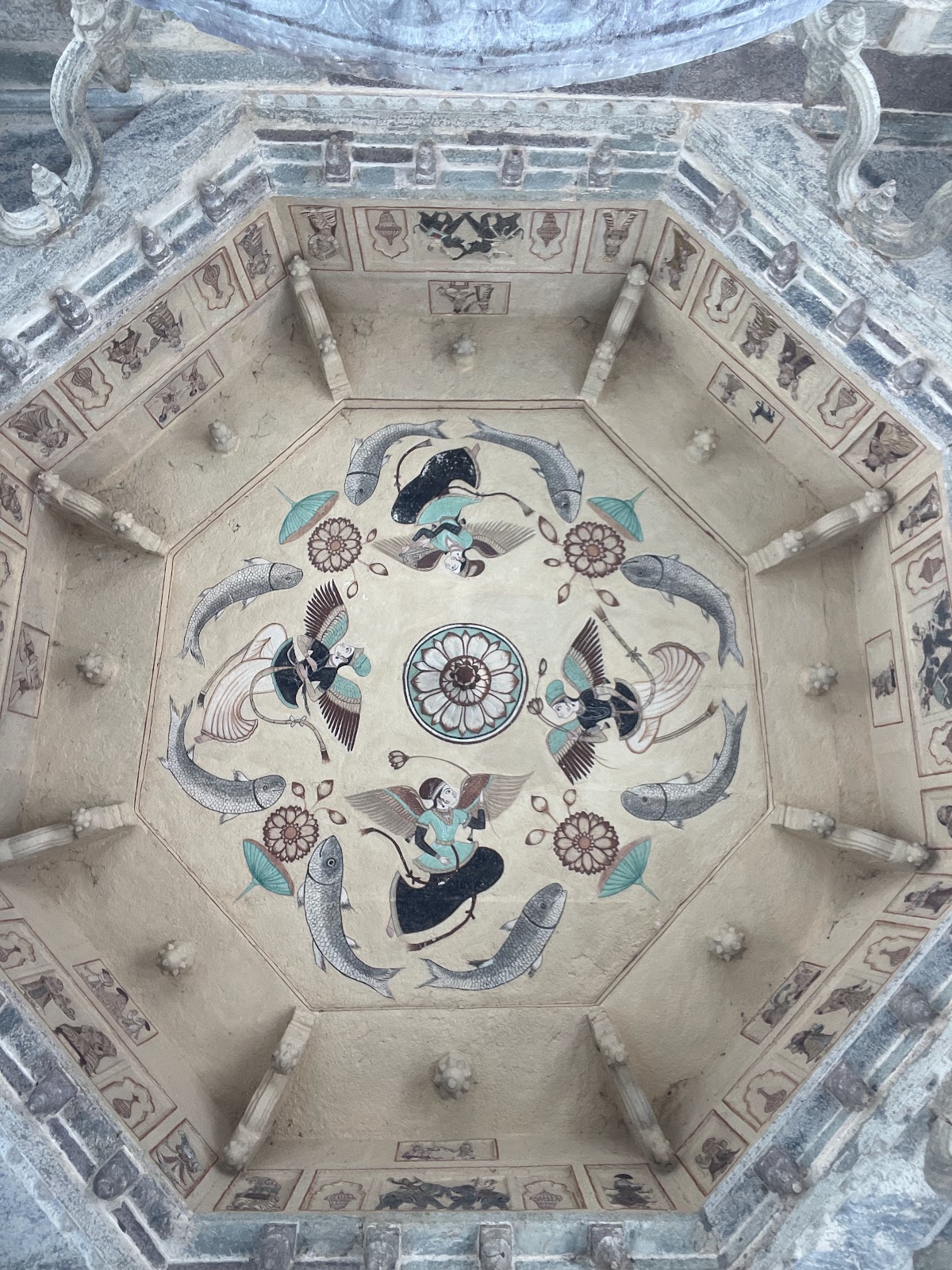 84 Pillared Cenotaph