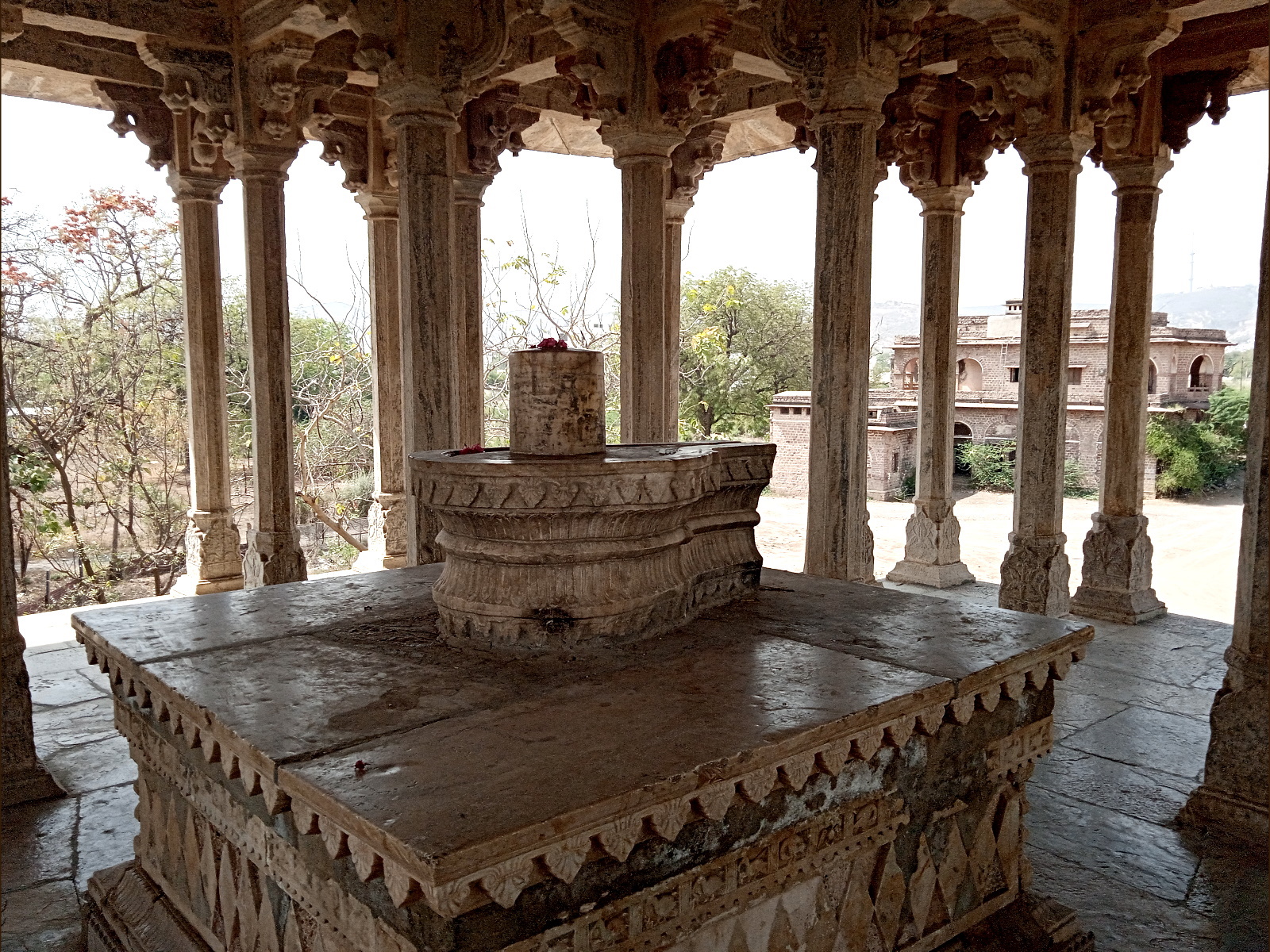 Chaurasi Khambon ki Chhatri