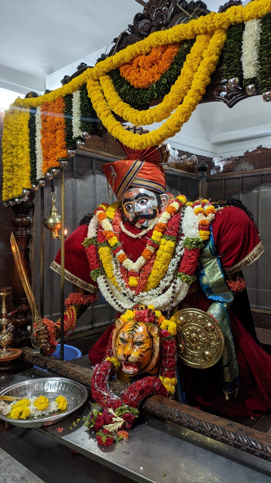 Shri Chandreshwar Temple