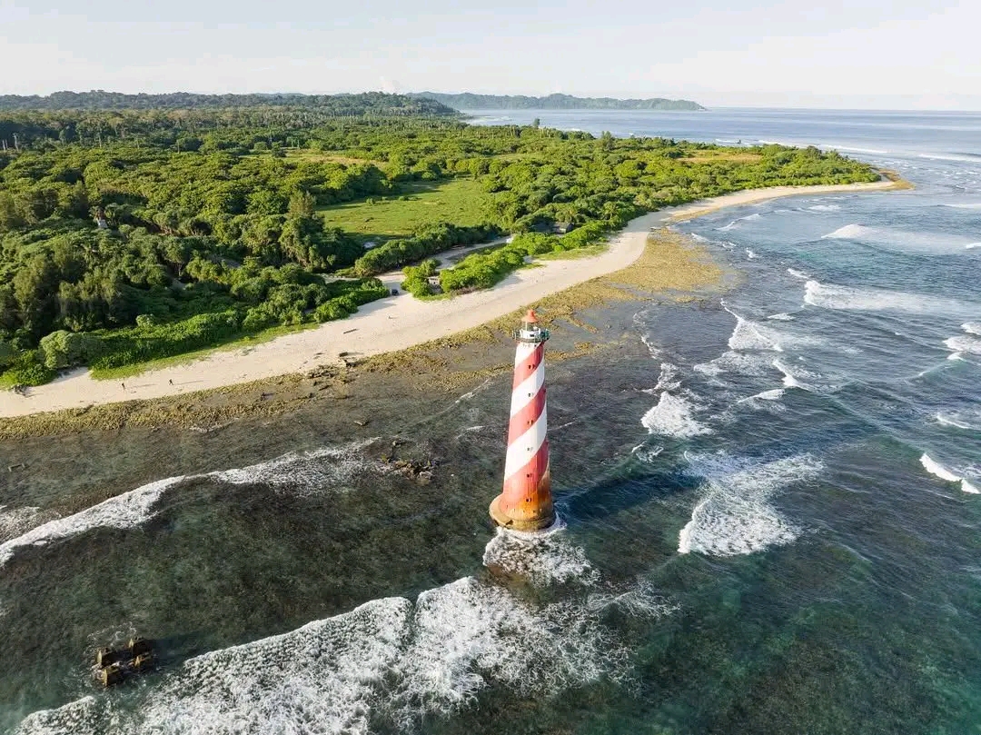 Campbell Bay Lighthouse
